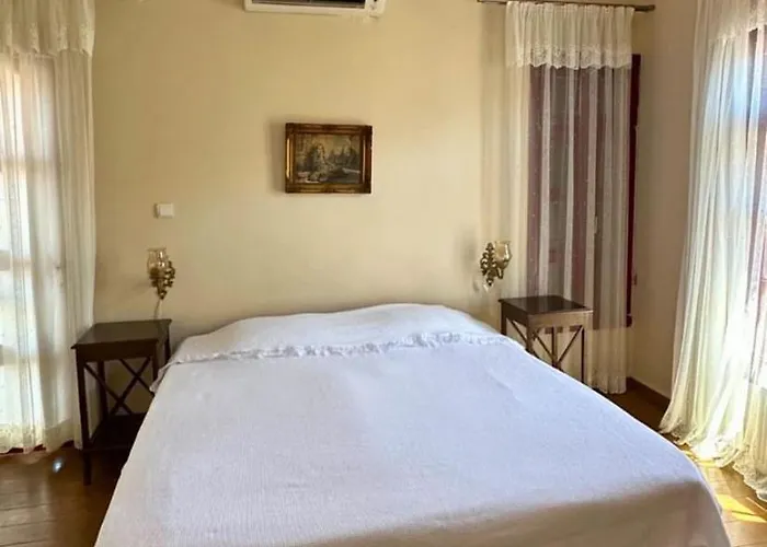 Chez Nebahat Boutique