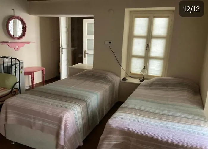 Chez Nebahat Boutique