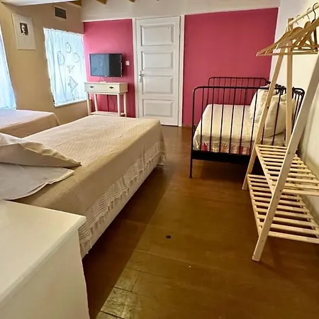 Δωμάτια σε οικογενειακή κατοικία Chez Nebahat Boutique Ayvalı