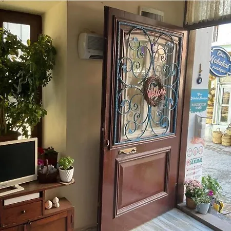 Chez Nebahat Boutique Ayvalik