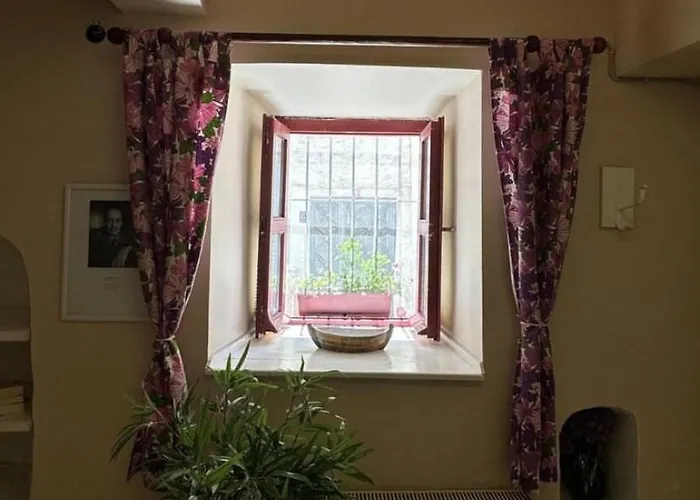 Chez Nebahat Boutique