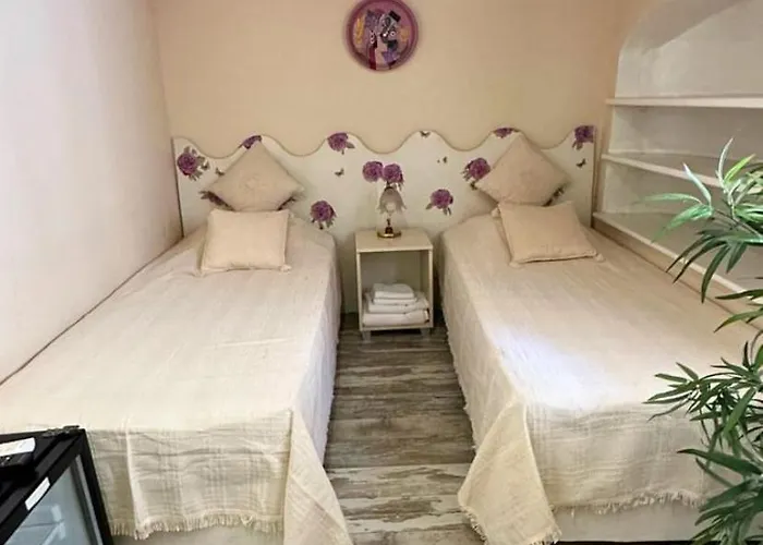 Chez Nebahat Boutique * Ayvalı